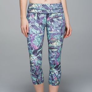 Lululemon Run Inspire Crop Luxtreme Iridescent 4